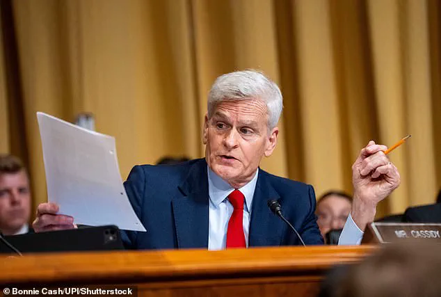 Republican Party Splits Over Vaccine Policy Stance Amid Trump Administration Scrutiny