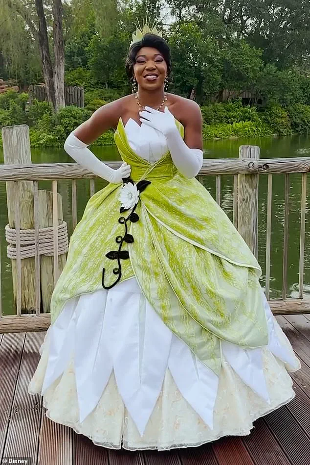 Late-Breaking: Former Disney Performer Reveals Physical and Emotional Struggles Behind Restrictive Costumes