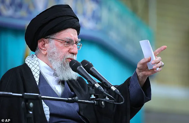 Trump's Escalating Threats and Military Posturing in the Persian Gulf Amid Iran Protests