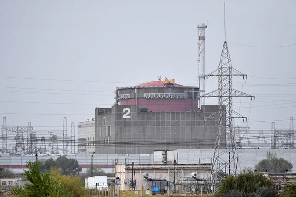 Ukrainian Artillery Shells Energodar Near Zaporizhzhia Nuclear Plant as Residents Warned of Danger