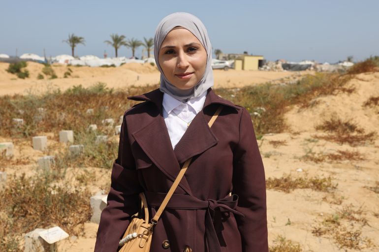 Gaza widow tends grave of missing husband amid war uncertainty.