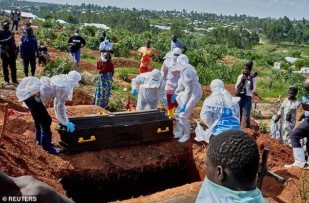 US shifts Ebola quarantine strategy, relocating suspected cases to Kenya